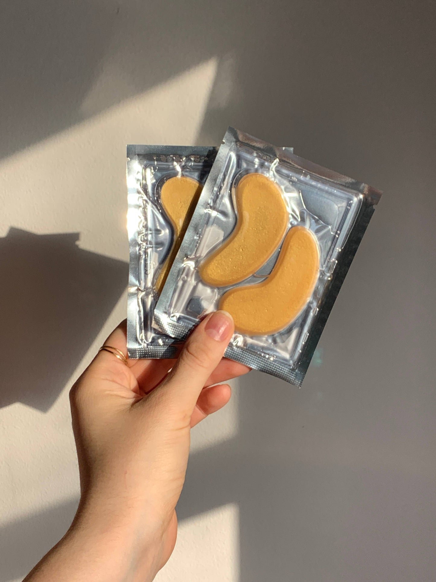 Perk Up Gold Eye Mask