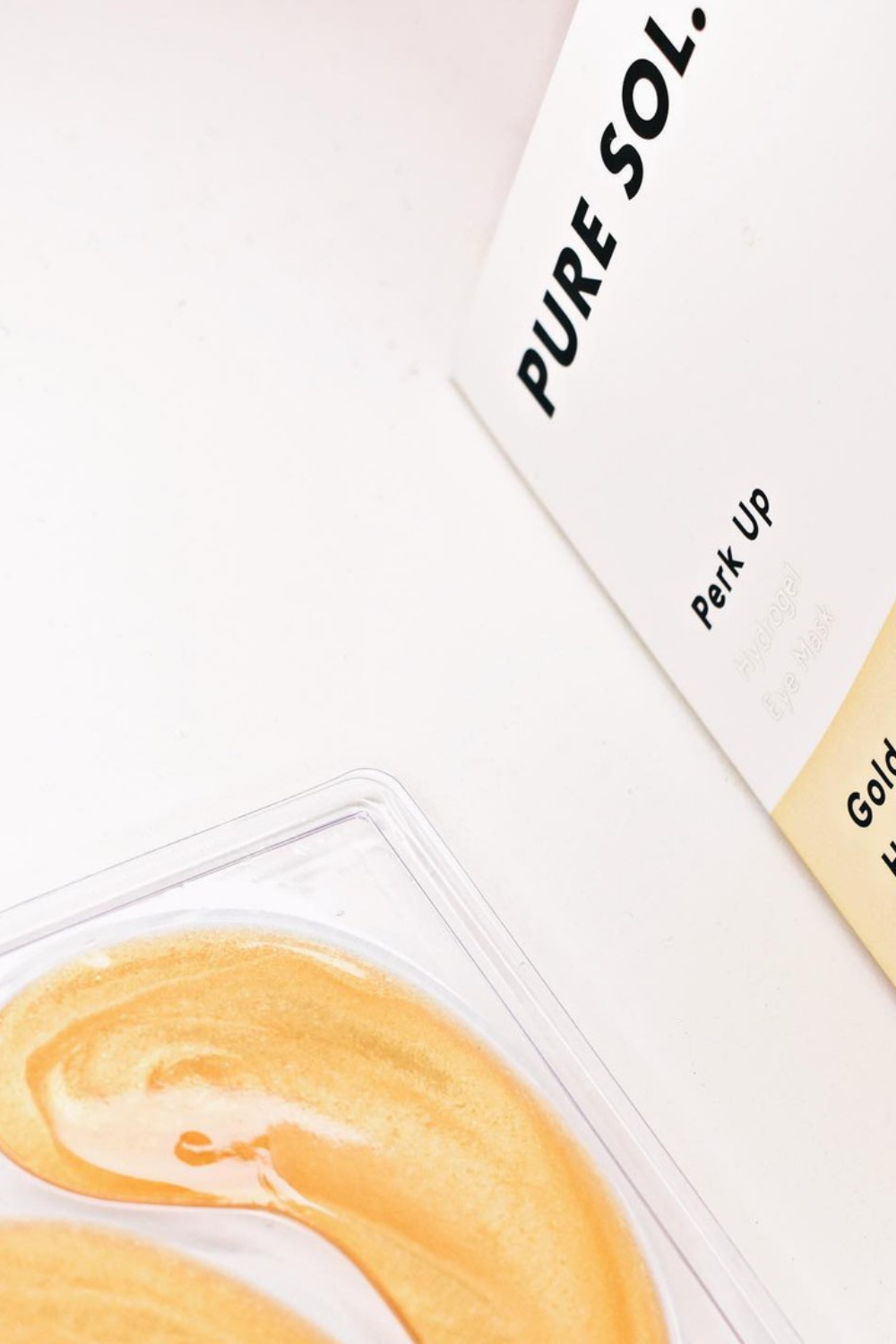 Perk Up Gold Eye Mask